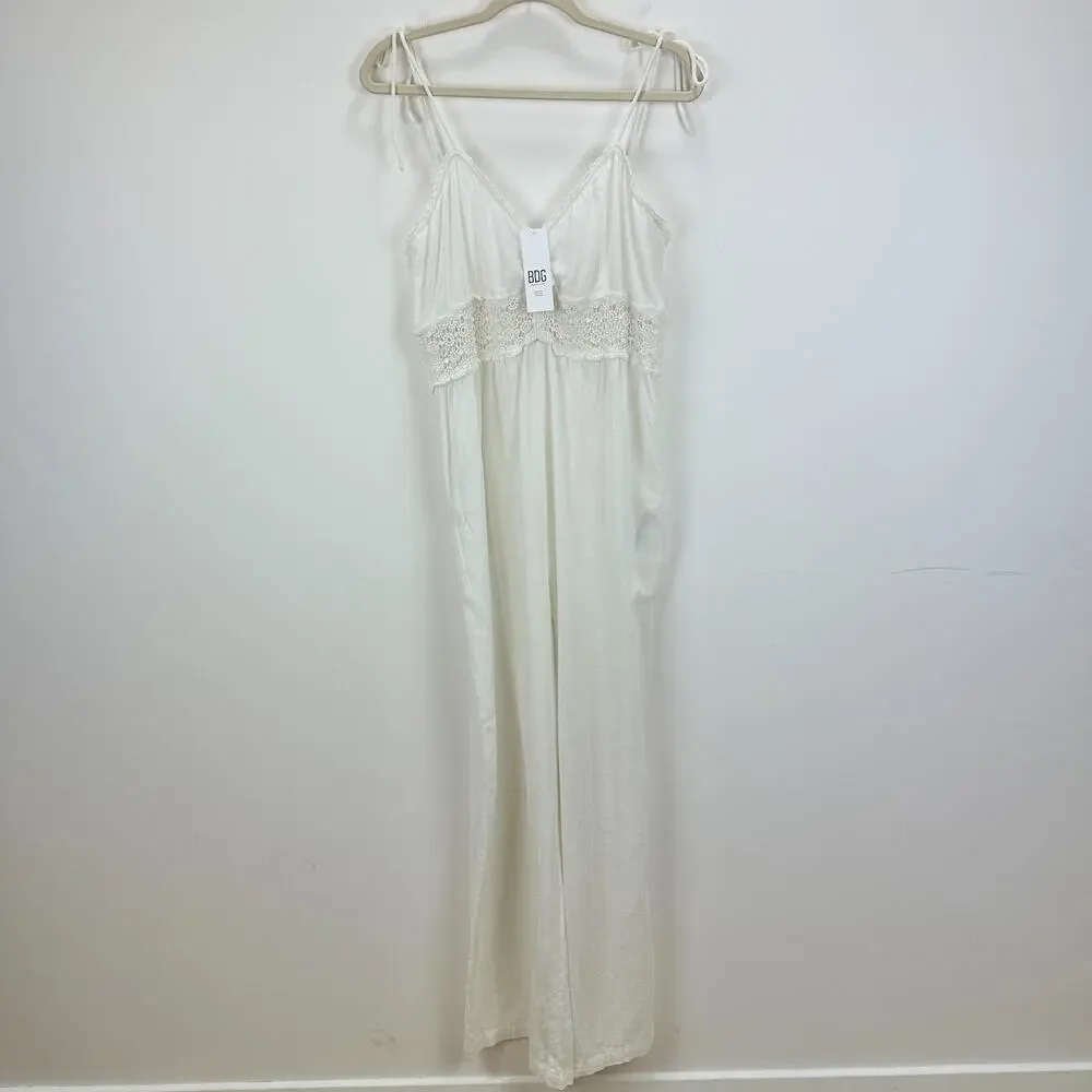 Urban Outfitters Jumpsuit White Wide Leg Gauze Cotton Crochet Cottagecore L NWT - Picture 5 of 15